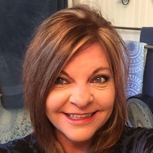 Meet your Posher, Becky